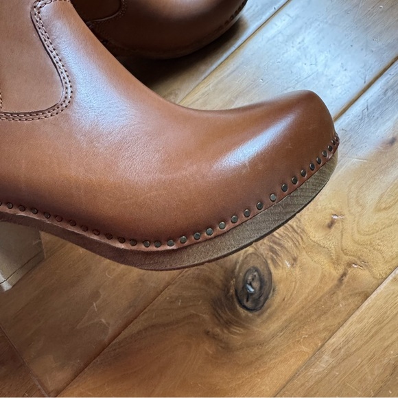 NWT Dansko Shayna Heeled Chelsea Boots Leather Sz 39 (US 8,5-9) No original box - Picture 6 of 11